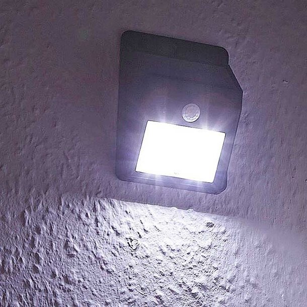 Indoor PIR motion sensor light London